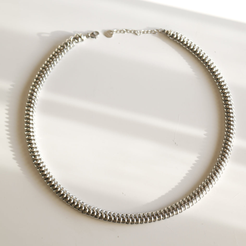 Collar Jean